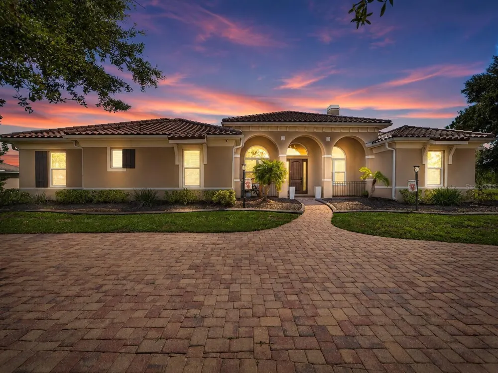 5207 LAKE VENICE DRIVE Wimauma, FL 33598