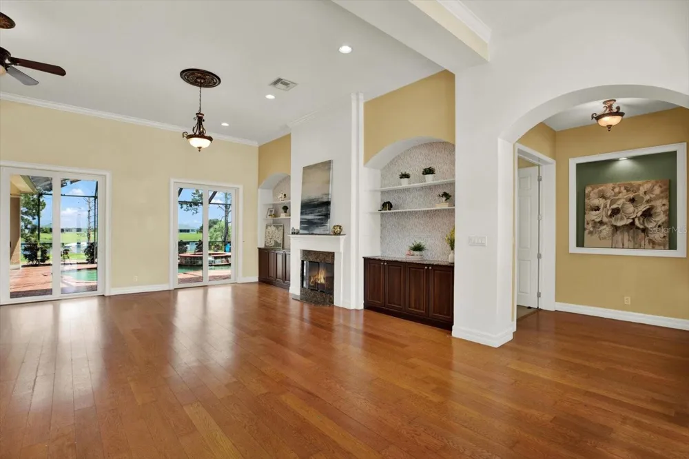 5207 LAKE VENICE DRIVE Wimauma, FL 33598