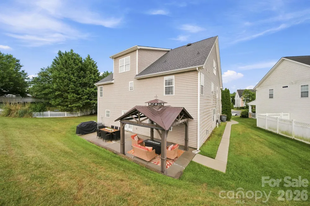 10906 Trout Creek Place Davidson, NC 28036