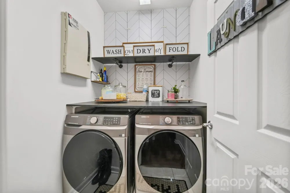 10906 Trout Creek Place Davidson, NC 28036