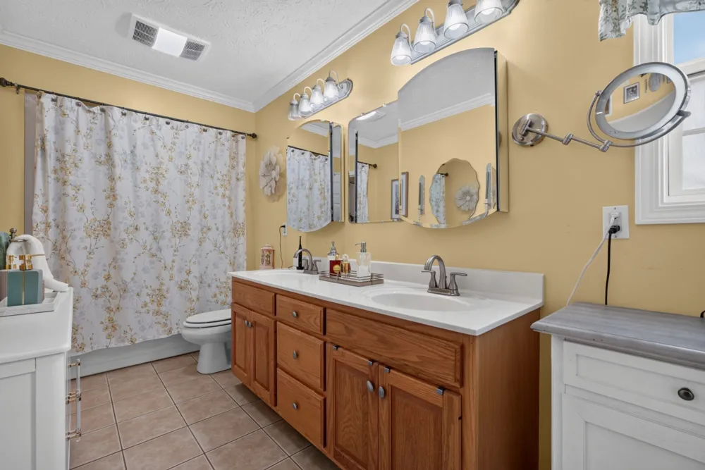 2429 Bright Hill Rd Smithville, TN 37166