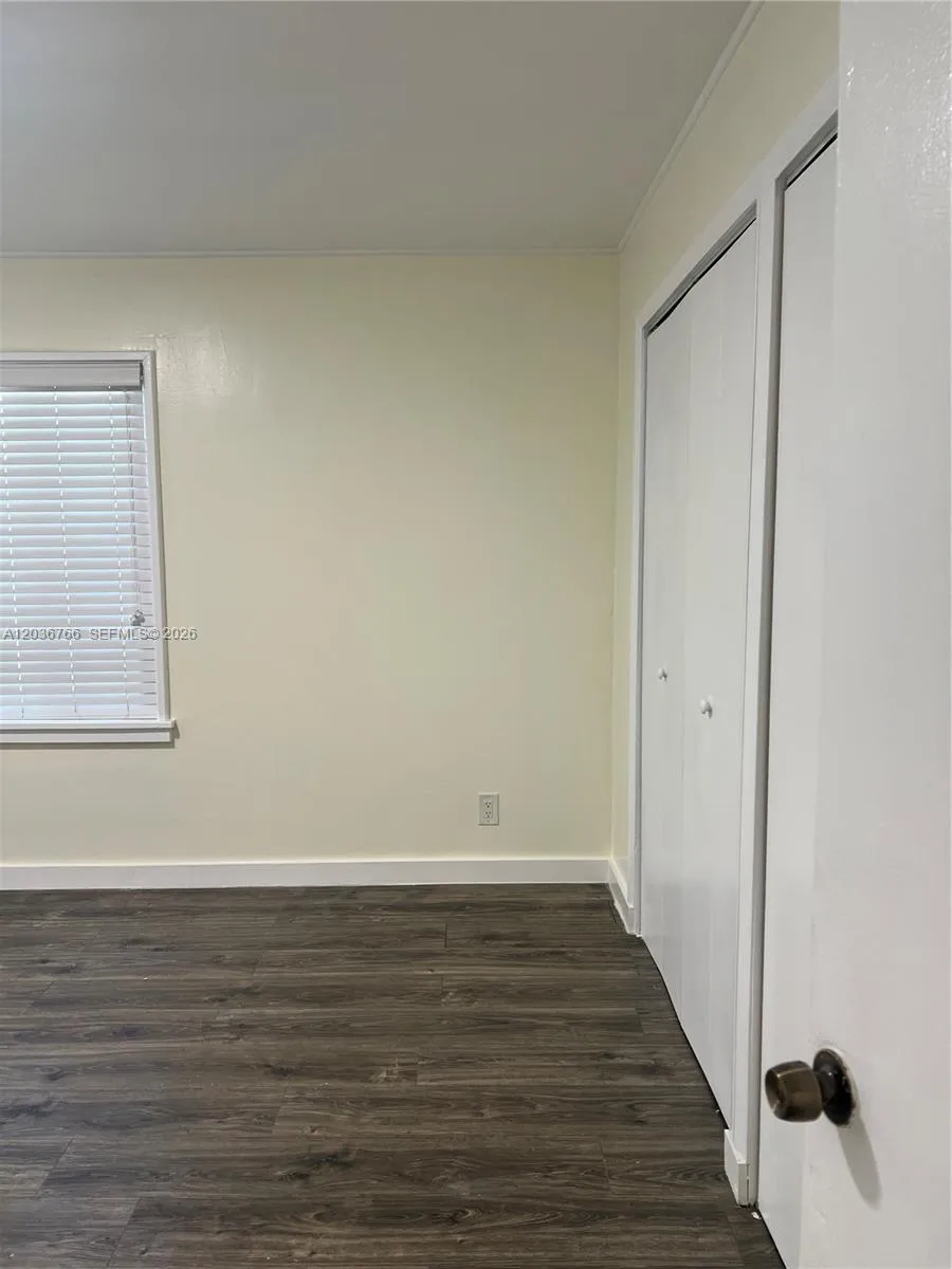 241 SW 3rd Ter #0 Dania Beach, FL 33004