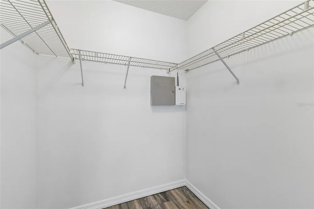 2604 W KIRBY STREET Tampa, FL 33614