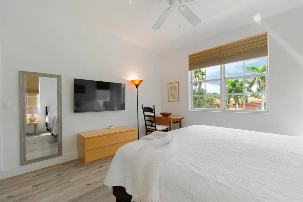 11790 Saint Andrews Place #304 Wellington, FL 33414