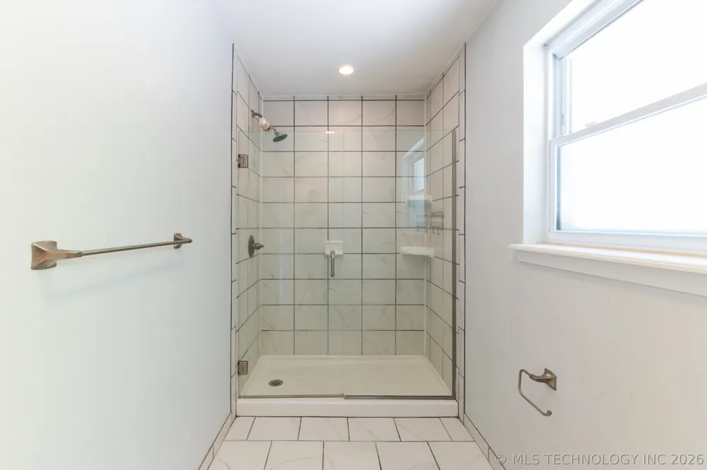 2517 W Kingsport Street Broken Arrow, OK 74011