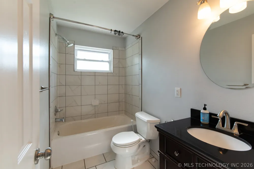 2517 W Kingsport Street Broken Arrow, OK 74011
