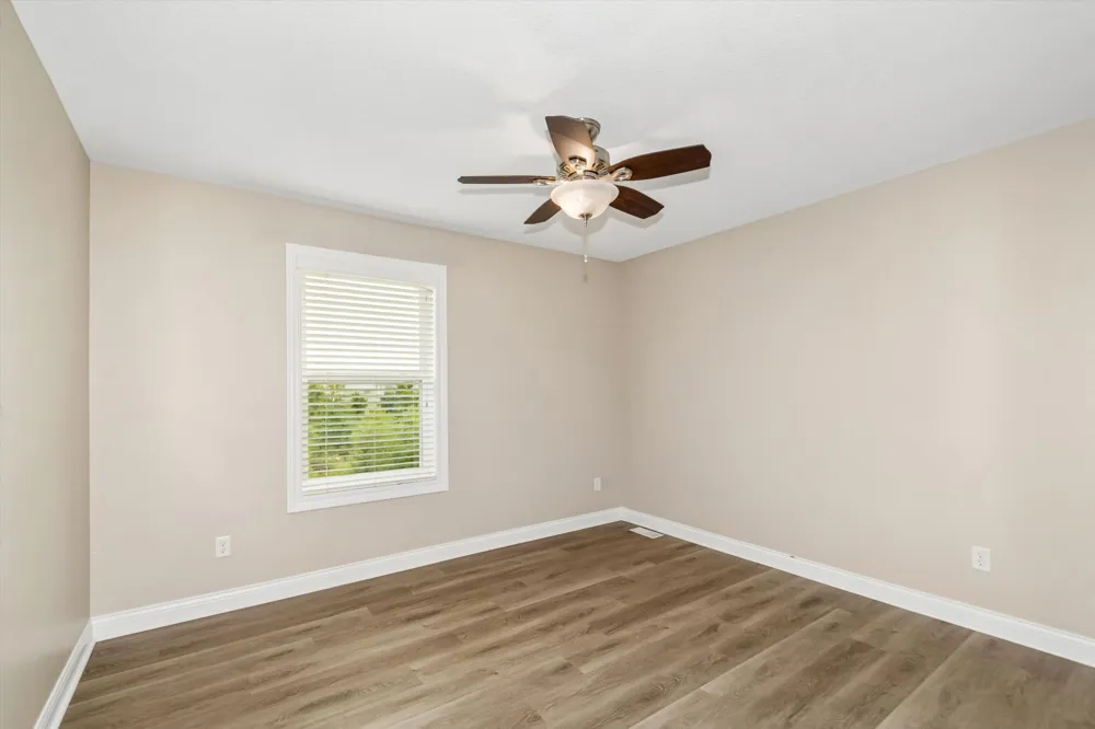 3947 Valencia Lane Chaska, MN 55318