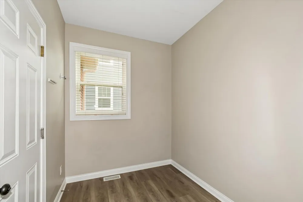 3947 Valencia Lane Chaska, MN 55318