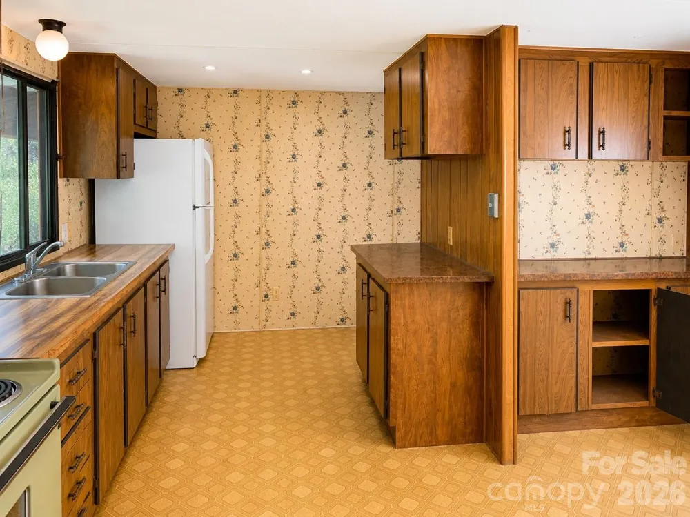 30 Gertrude Lane Candler, NC 28715