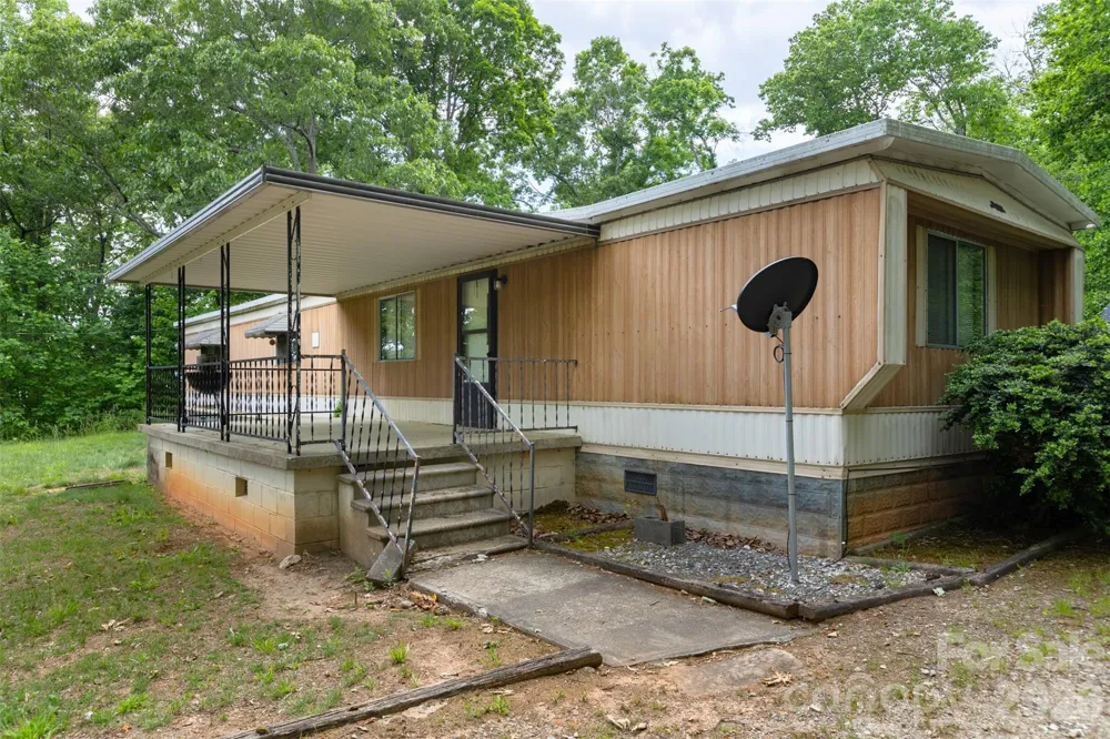 30 Gertrude Lane Candler, NC 28715