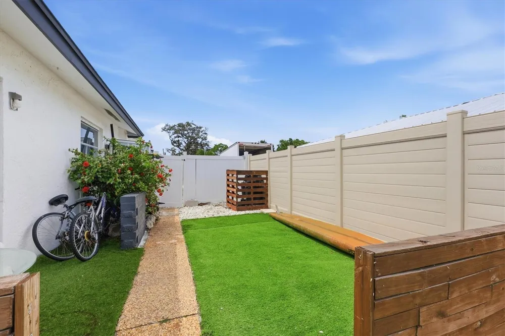 3615 EGERTON CIRCLE Sarasota, FL 34233