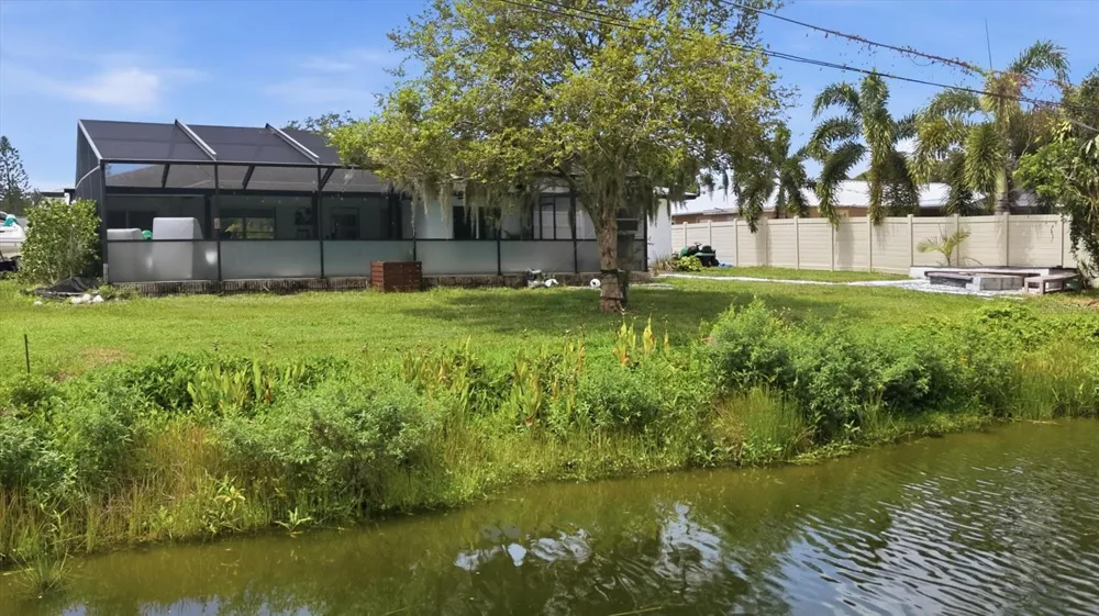 3615 EGERTON CIRCLE Sarasota, FL 34233