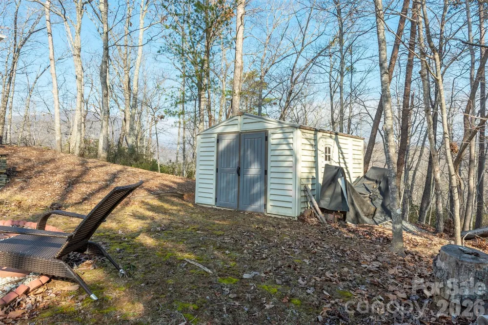 192 Buzzards Place Lake Lure, NC 28746