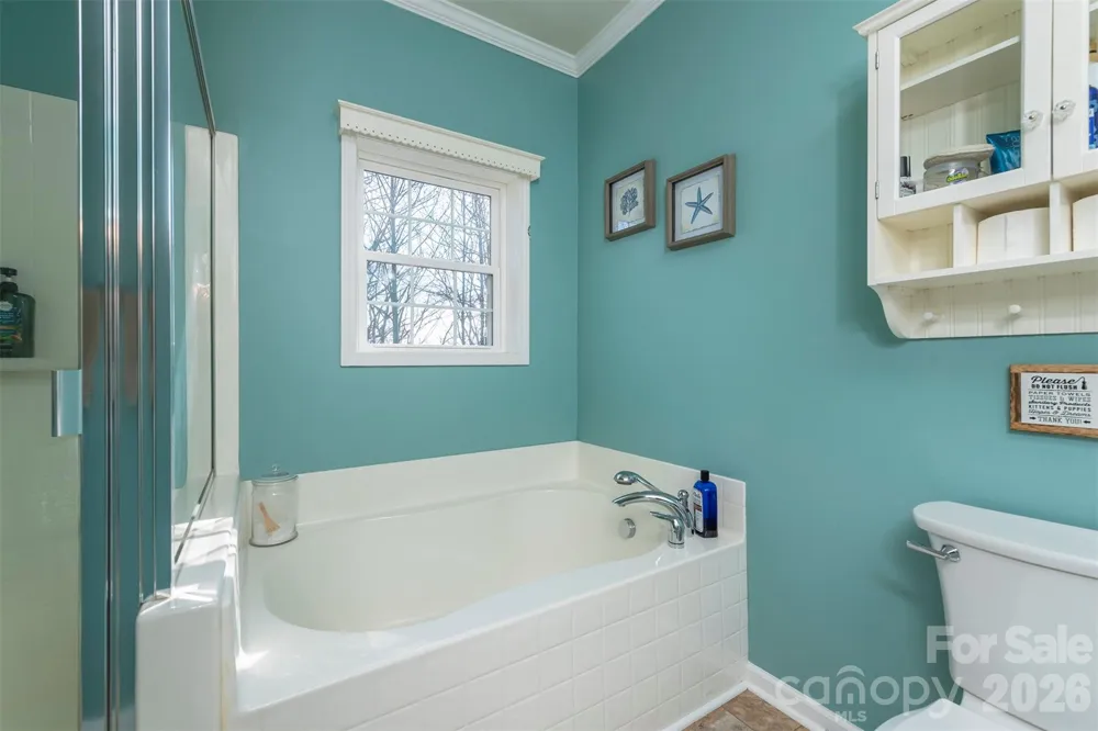 192 Buzzards Place Lake Lure, NC 28746