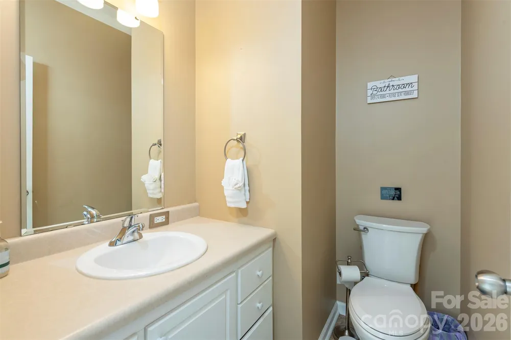 192 Buzzards Place Lake Lure, NC 28746