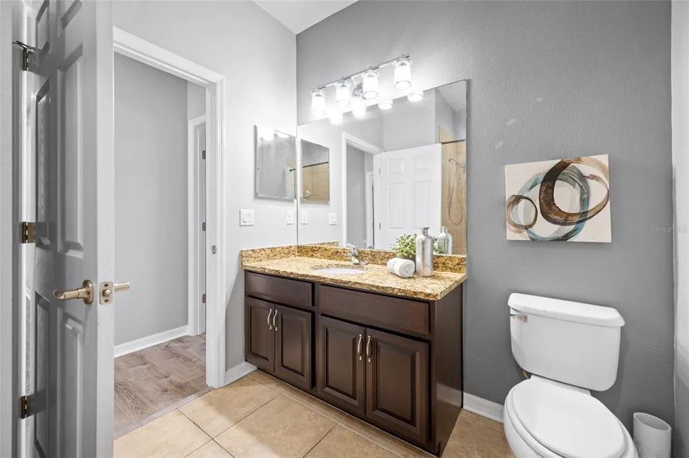 1405 PARKER DEN DRIVE Ruskin, FL 33570