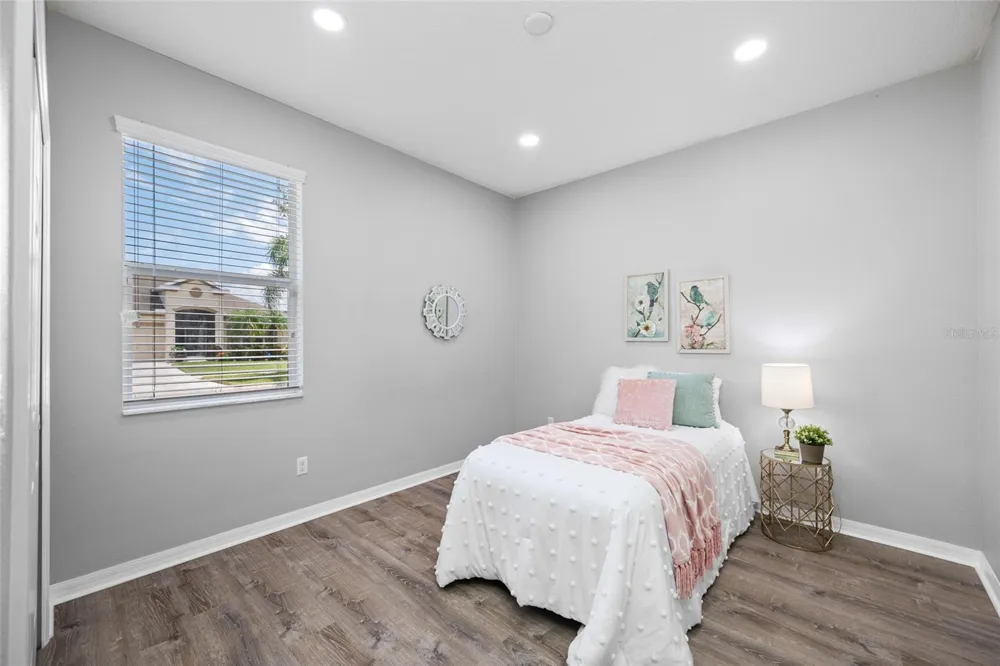 1405 PARKER DEN DRIVE Ruskin, FL 33570