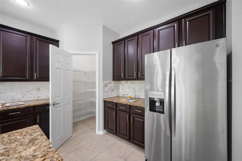 1405 PARKER DEN DRIVE Ruskin, FL 33570