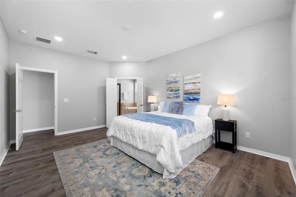 1405 PARKER DEN DRIVE Ruskin, FL 33570
