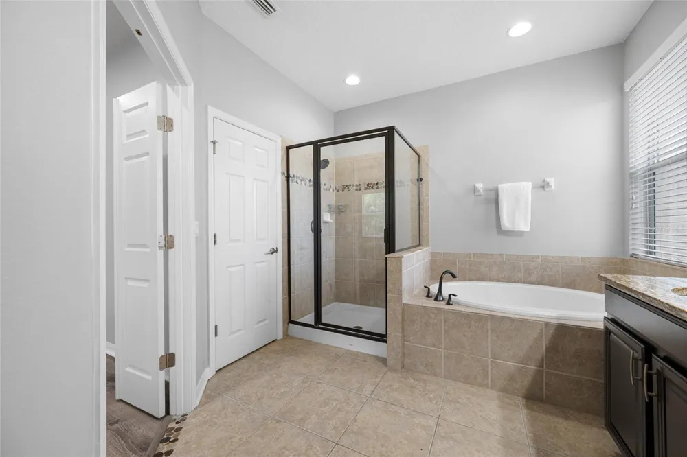 1405 PARKER DEN DRIVE Ruskin, FL 33570
