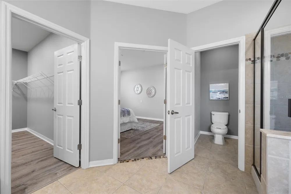 1405 PARKER DEN DRIVE Ruskin, FL 33570