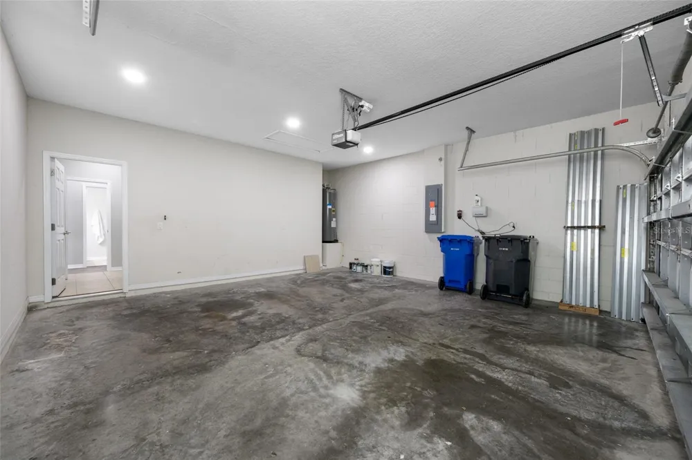 1405 PARKER DEN DRIVE Ruskin, FL 33570