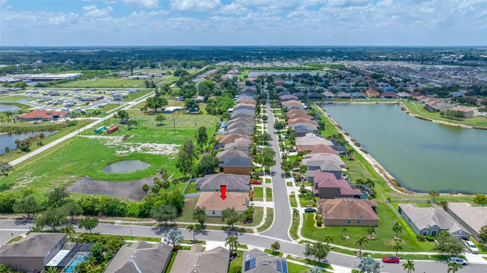 1405 PARKER DEN DRIVE Ruskin, FL 33570