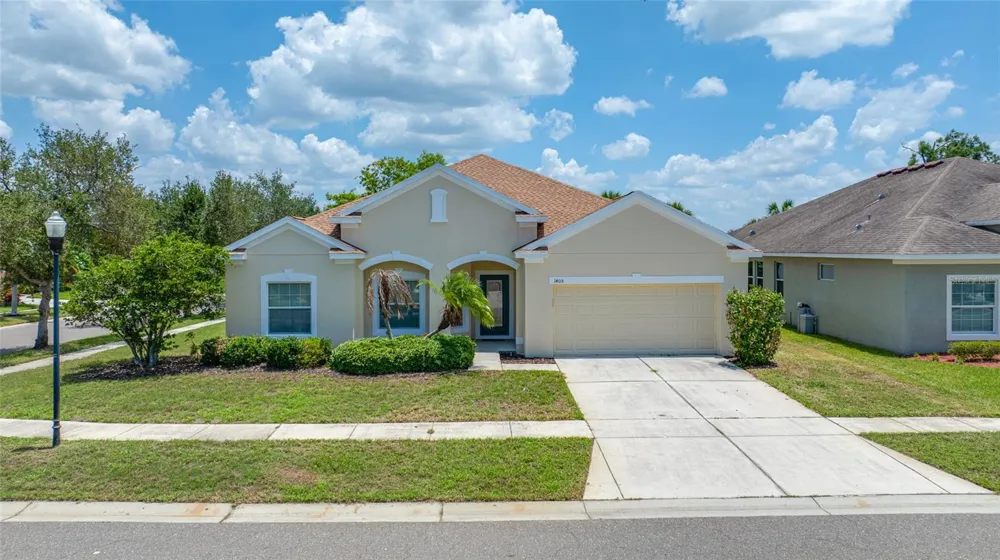 1405 PARKER DEN DRIVE Ruskin, FL 33570