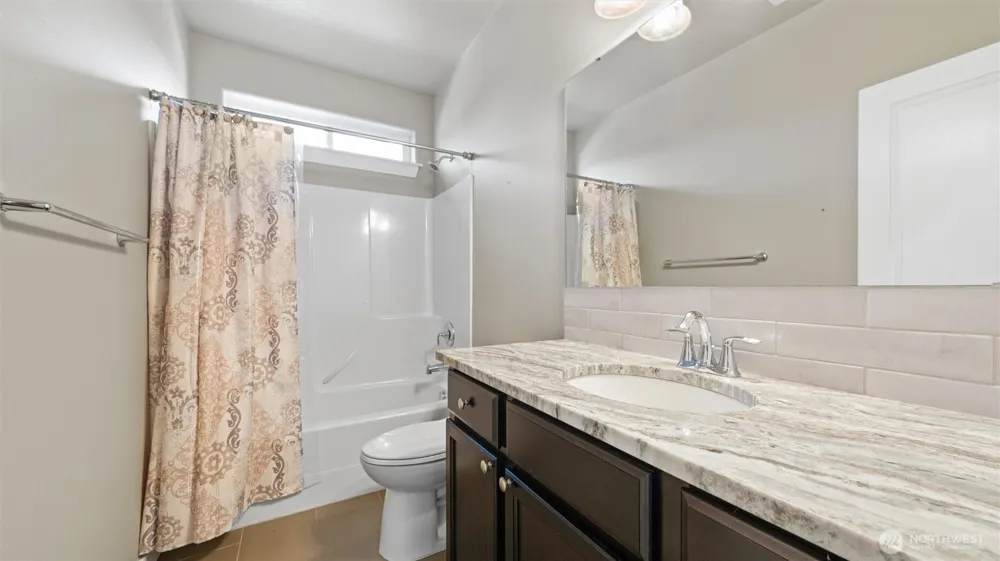 380 Wishkah Drive Richland, WA 99352