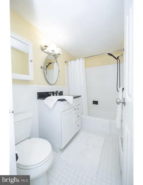 1300 S ARLINGTON RIDGE ROAD #609