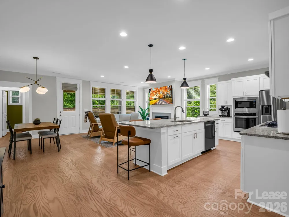 572 Sweet Birch Park Lane Black Mountain, NC 28711