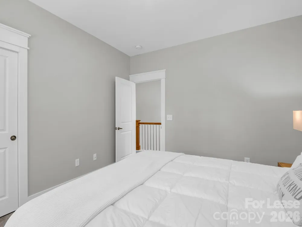 572 Sweet Birch Park Lane Black Mountain, NC 28711