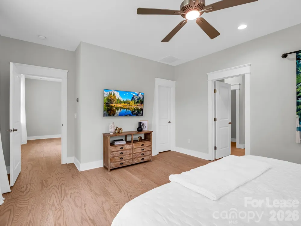 572 Sweet Birch Park Lane Black Mountain, NC 28711