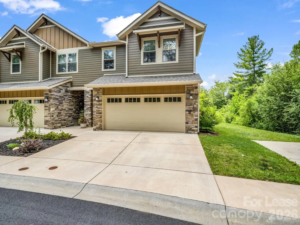 572 Sweet Birch Park Lane Black Mountain, NC 28711