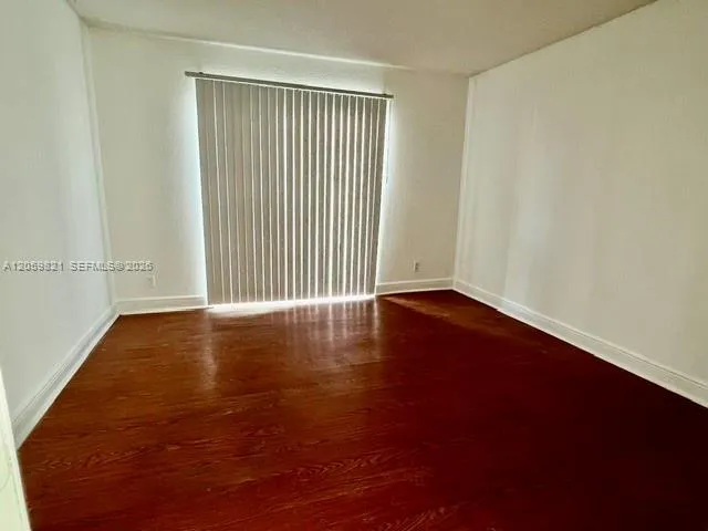 4251 NW 5th St #123 Plantation, FL 33317