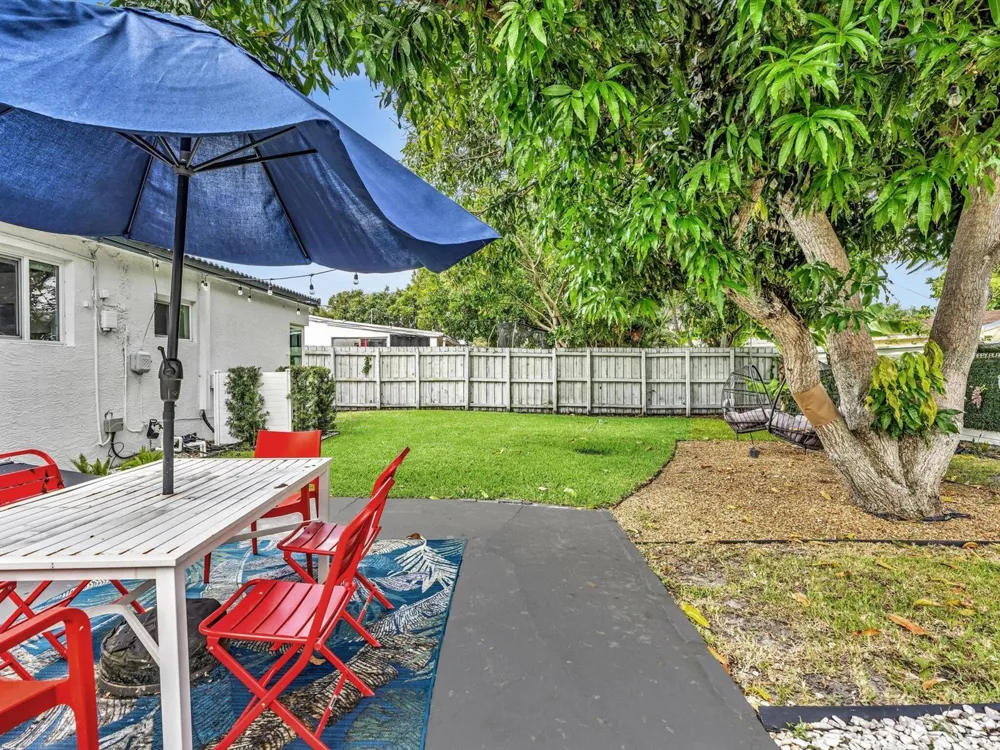 5365 Andrews Avenue Oakland Park, FL 33309