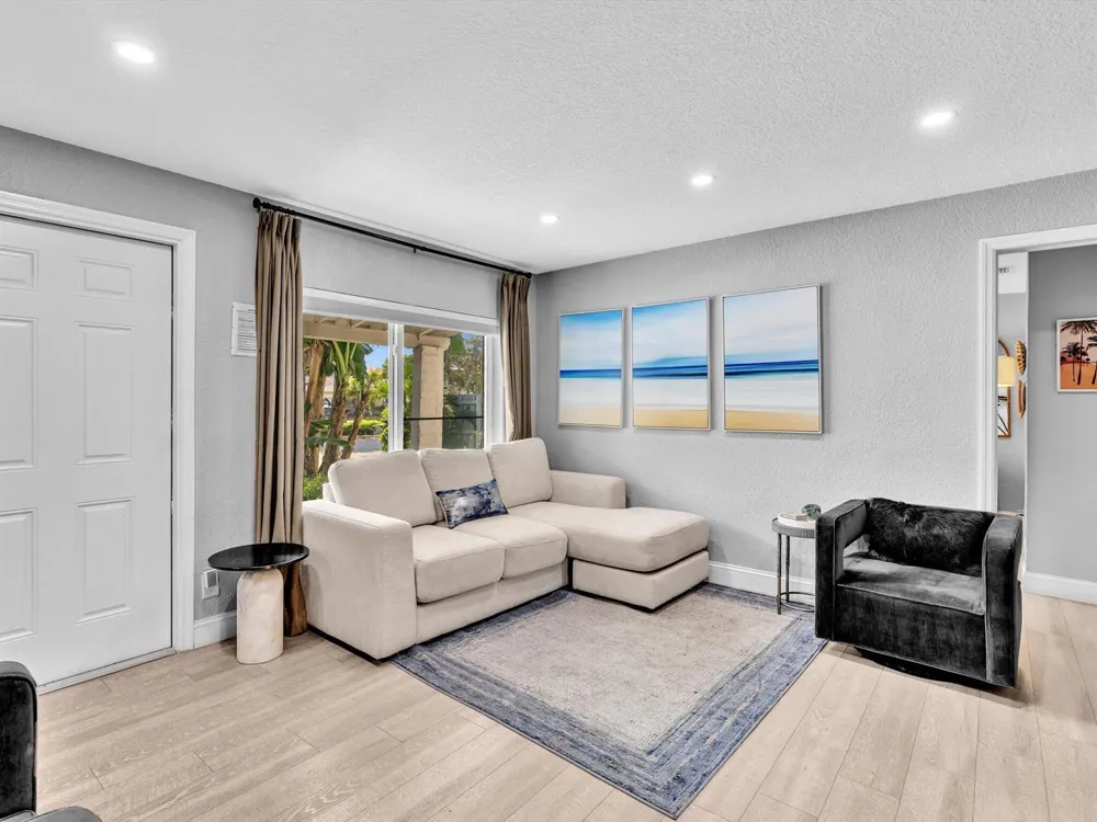 5365 Andrews Avenue Oakland Park, FL 33309