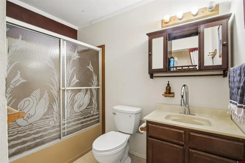 63475 Juniper Road Montrose, CO 81401