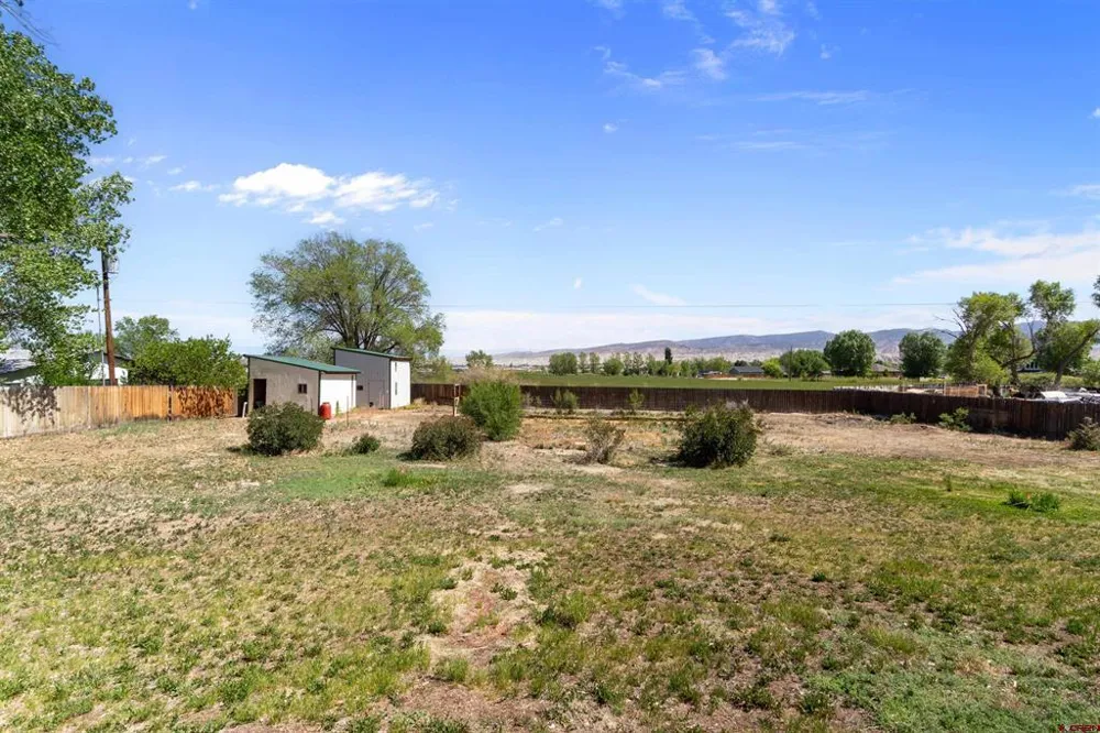 63475 Juniper Road Montrose, CO 81401
