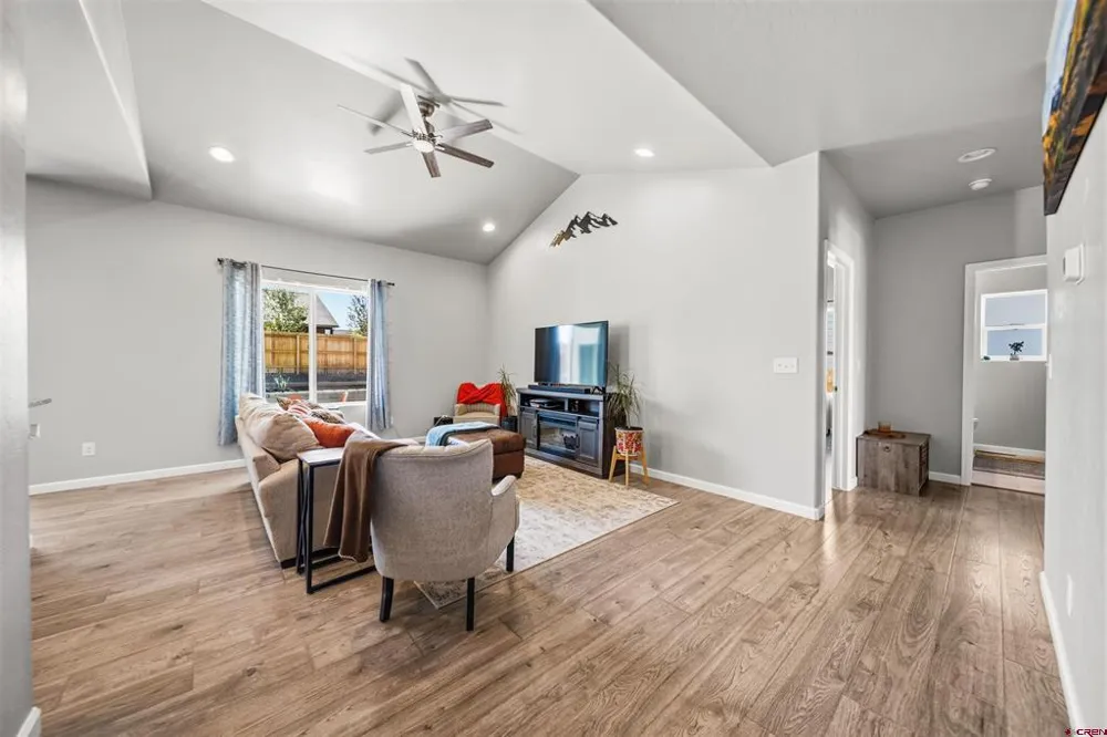 1430 Fivemile Creek Avenue Montrose, CO 81401