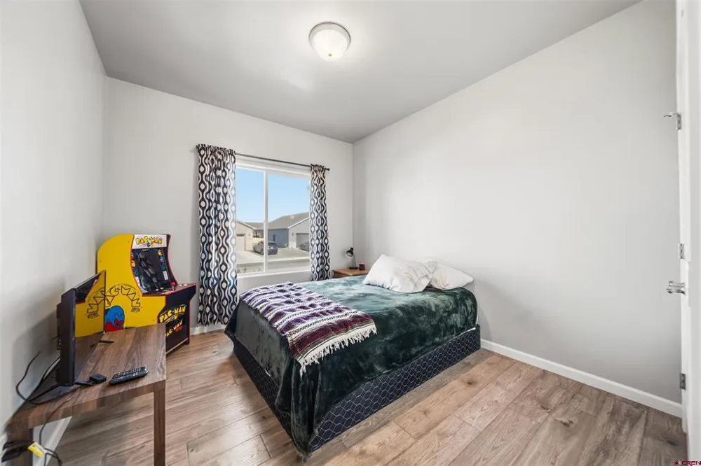 1430 Fivemile Creek Avenue Montrose, CO 81401