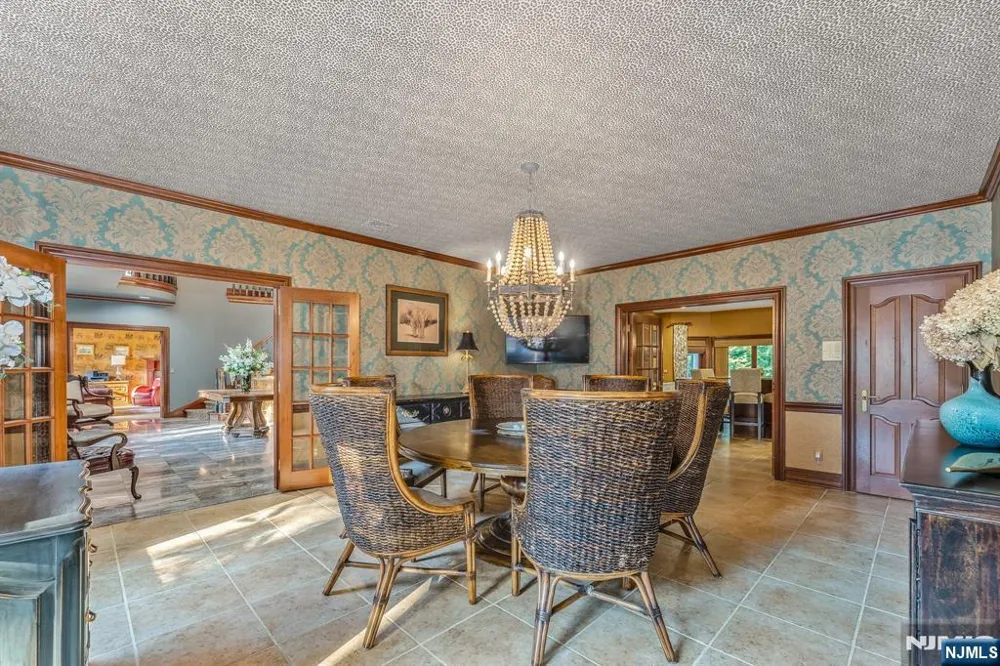 25 Wilshire Drive Sparta, NJ 07871