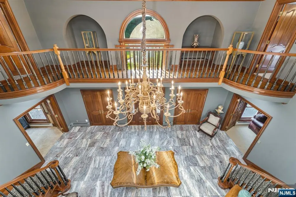 25 Wilshire Drive Sparta, NJ 07871