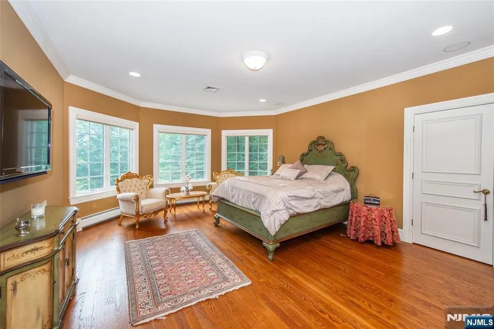 6 Adams Road Saddle River, NJ 07458