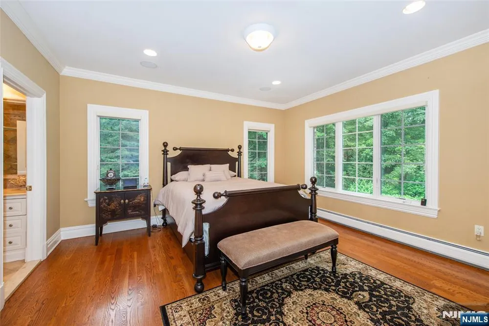 6 Adams Road Saddle River, NJ 07458