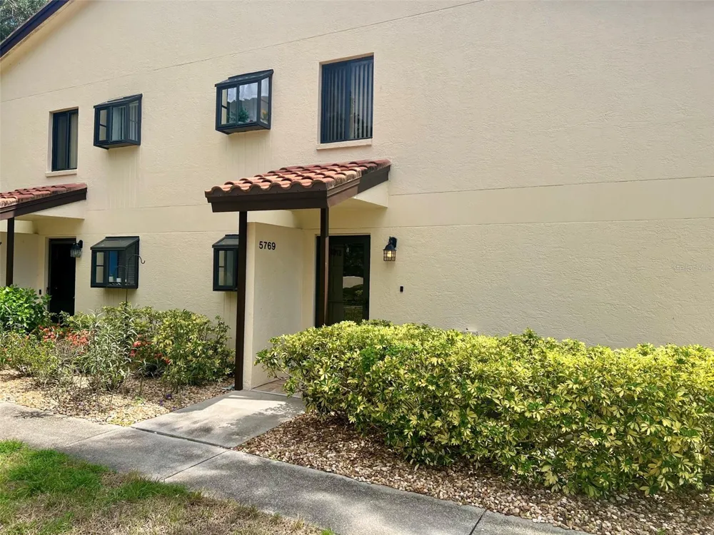 5769 GARDENS DRIVE Sarasota, FL 34243