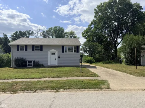 616 Rose Lane