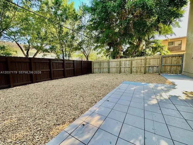 10851 SW 2nd St #K106 Sweetwater, FL 33174
