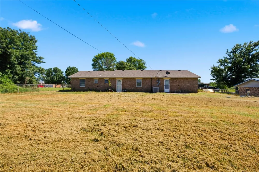 9282 County Road 1540 Ada, OK 74820