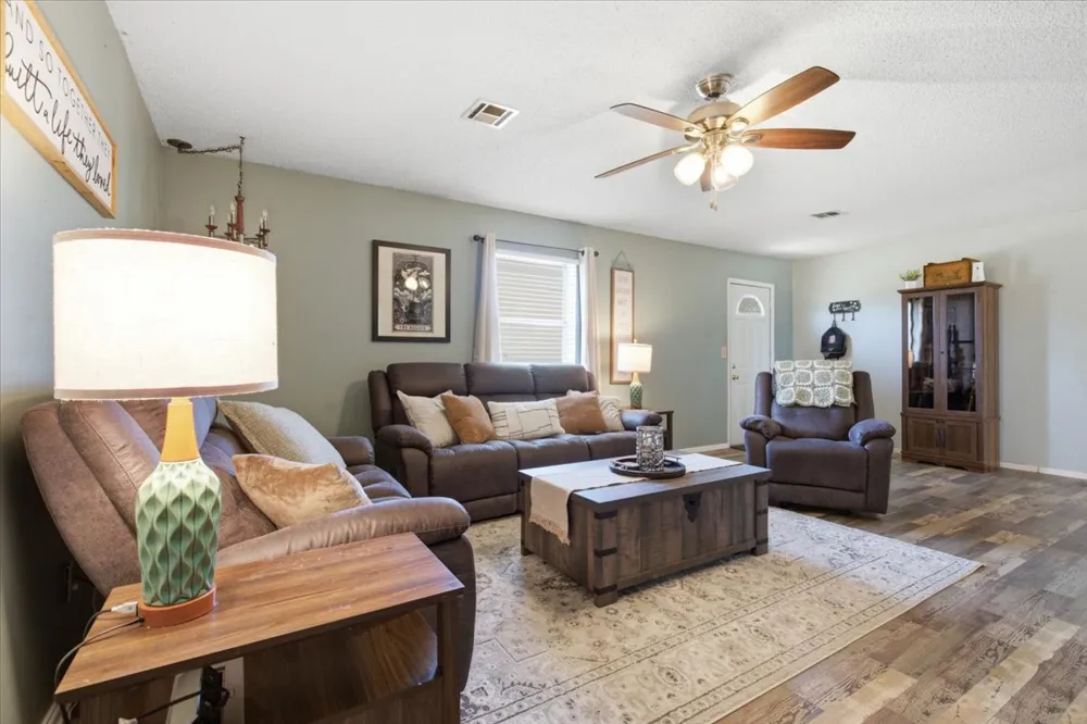 9282 County Road 1540 Ada, OK 74820